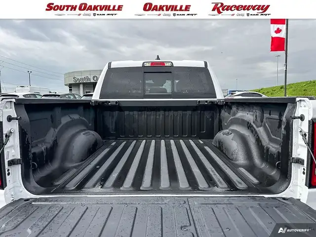 2024 Ram 1500 REBEL NIGHT CREW CAB | CARPLAY | SUNROOF | LOW KMS in Cars & Trucks in Oakville / Halton Region - Image 9
