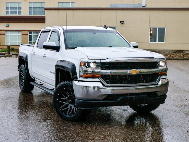 2018 Chevrolet Silverado 1500 LT 5.3L in Cars & Trucks in Strathcona County - Image 2