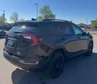 Check out this vehicle's pictures, features, options and specs, and let us know if you have any ques... (image 3)