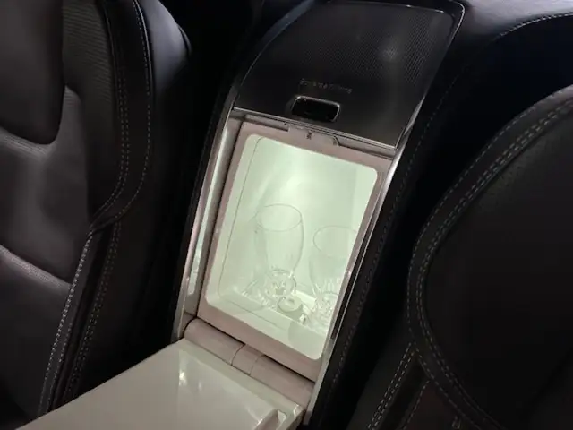 2017 Volvo XC90 Hybrid AWD T8 Excellence 1 Owner 4Passenger Plug in Cars & Trucks in Mississauga / Peel Region - Image 26