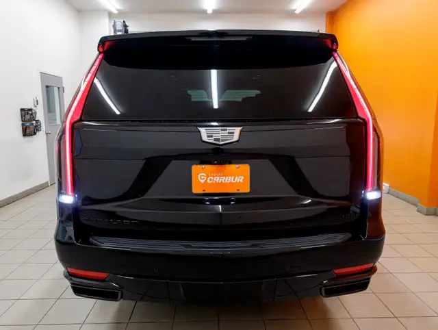 2024 Cadillac Escalade SPORT PLATINUM AWD *GR. ONYX* *SUPER CRUI in Cars & Trucks in Laurentides - Image 9