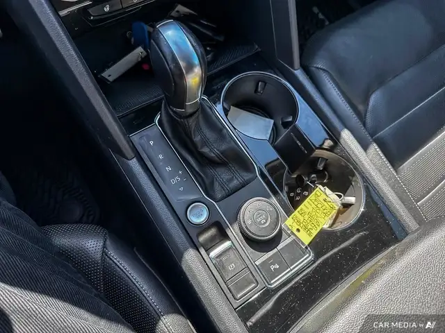 2019 Volkswagen Atlas Execline Premium Comfort, 7 Seats in Cars & Trucks in Medicine Hat - Image 21