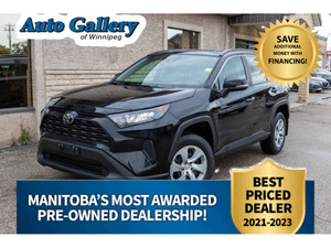 2021 Toyota RAV 4 LE AWD | CARPLAY | ADAPTIVE CRUISE | HEATED SEATS!