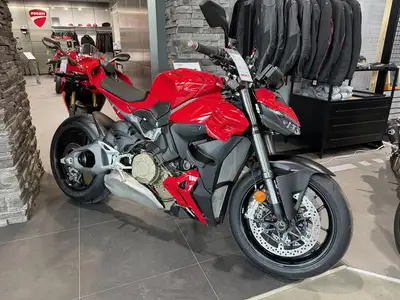 Price does not include $1,995 Freight, Assembly, and Pre-Delivery Inspection + $293 Vehicle Processi...