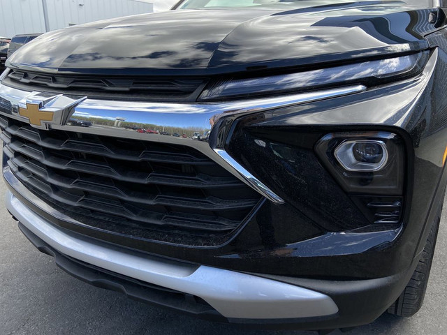 2025 Chevrolet Trailblazer LT in Cars & Trucks in Calgary - Image 3