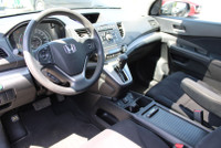 ACCIDENT FREE Well Maintained Experience Luxury and Performance Like Never Before with the 2012 CRV... (image 8)