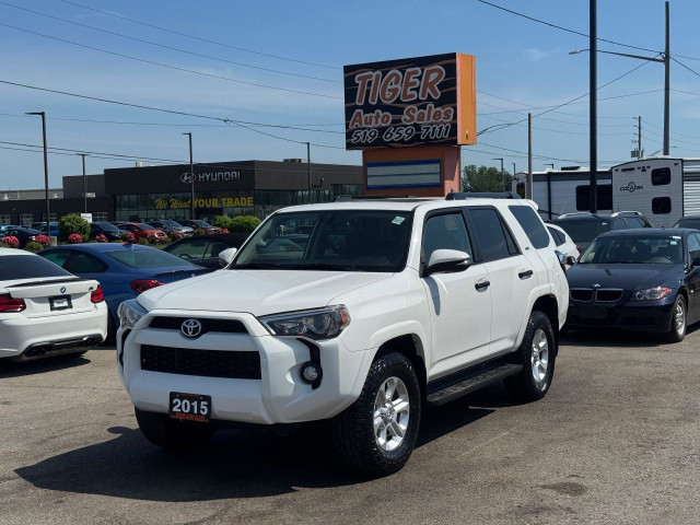 2015 Toyota 4Runner SR5, V6, AUTO, ONLY 155KMS, GREAT SHAPE, CER in Cars & Trucks in London