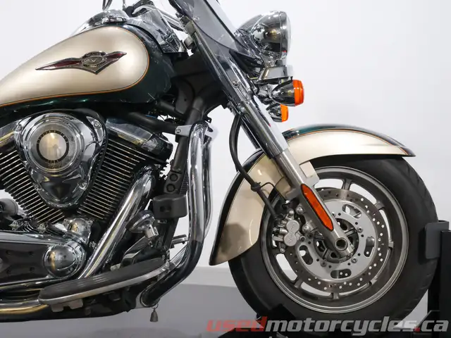 2009 Kawasaki Vulcan 1700 Classic LT in Street, Cruisers & Choppers in Kelowna - Image 10