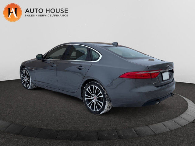 2016 Jaguar XF Prestige AWD | HEADS UP DISPLAY | HEATED LEATHER in Cars & Trucks in Calgary - Image 4