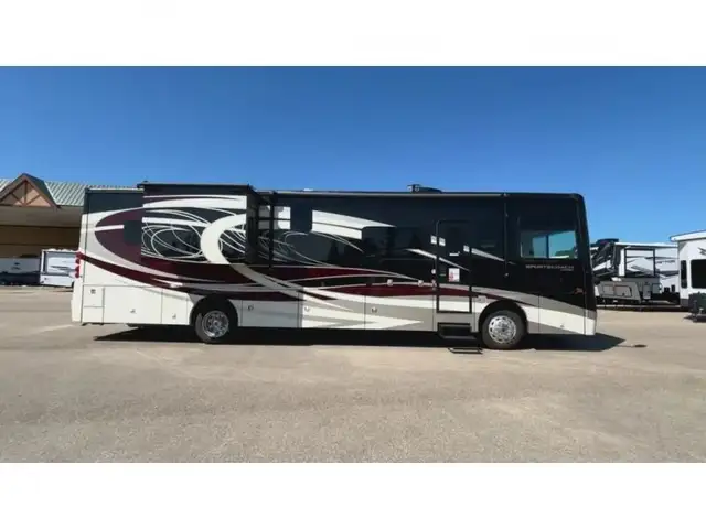 2023 Coachmen RV Sportscoach SRS 365RB in RVs & Motorhomes in Abbotsford - Image 9