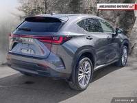 Engine: Gas Turbo 4cyl 2.4L L/100Km City: 10.5 L/100Km Hwy: 8.3 Safety Equipment Electronic Stabilit... (image 4)