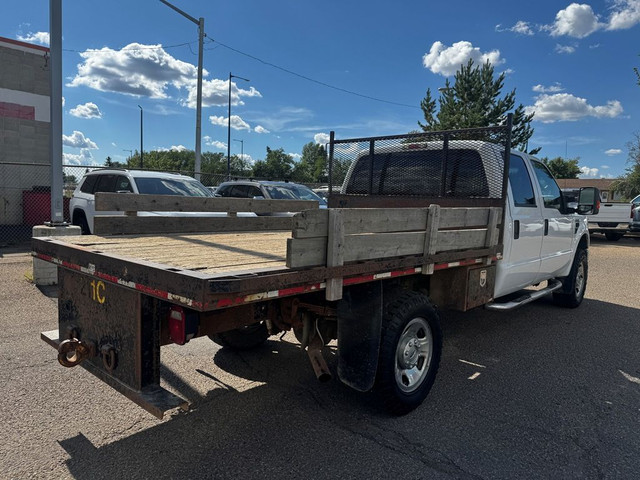 2009 Ford Super Duty F-350 SRW XLT ONLY 93K - 4WD Crew Cab - 8 F in Cars & Trucks in Edmonton - Image 4