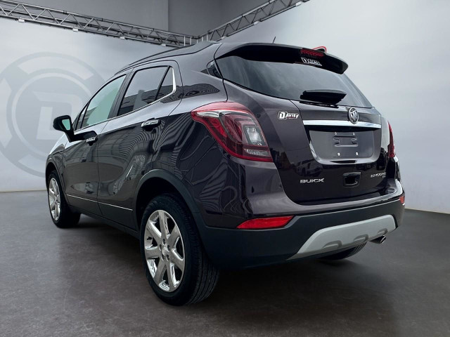 2018 Buick Encore Essence 1.4L 4CYL | HEATED FRONT SEATS | HE... in Cars & Trucks in Lethbridge - Image 3