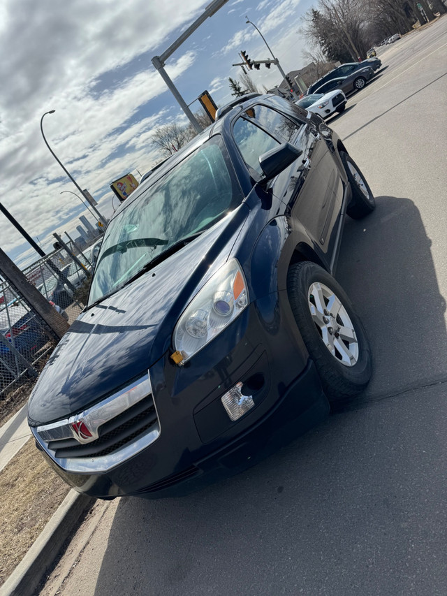 2007 Saturn Outlook XE 8 Passenger in Cars & Trucks in Edmonton