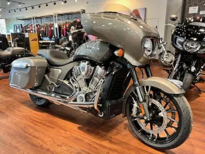 2025 Chieftain Limited 112 in the awesome looking heavy metal metallic finish! BUY NOW AND SAVE OVER...