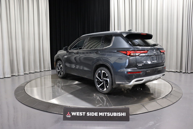 2025 Mitsubishi Outlander PHEV GT in Cars & Trucks in Edmonton - Image 4