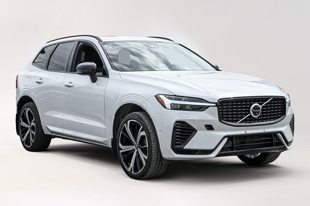 2022 Volvo XC60 in Cars & Trucks in City of Montréal - Image 4