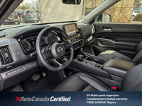 Command the road with this 2024 Nissan Pathfinder SL, a fresh trade-in boasting only 12,265 kilomete... (image 9)