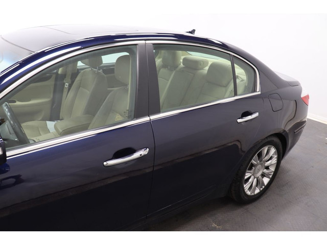 2011 Hyundai Genesis Sedan 3.8L V6, CAMERA, BLUETOOTH, SIEGES CH in Cars & Trucks in Longueuil / South Shore - Image 4