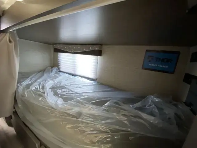 2023 Thor Motor Coach Four Winds 31EV in RVs & Motorhomes in Abbotsford - Image 22