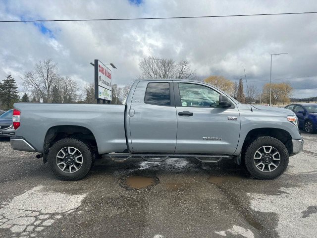  2018 Toyota Tundra SR5 Plus 4x4 FULLY LOADED in Cars & Trucks in London - Image 2