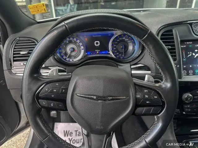 2022 Chrysler 300 S | Leather | Sunroof | Remote Start in Cars & Trucks in Saskatoon - Image 19