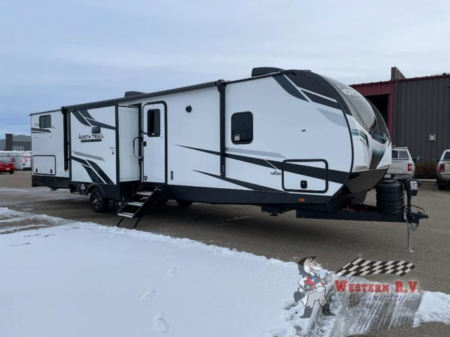 2024 Heartland North Trail 33BHDS in Travel Trailers & Campers in Red Deer