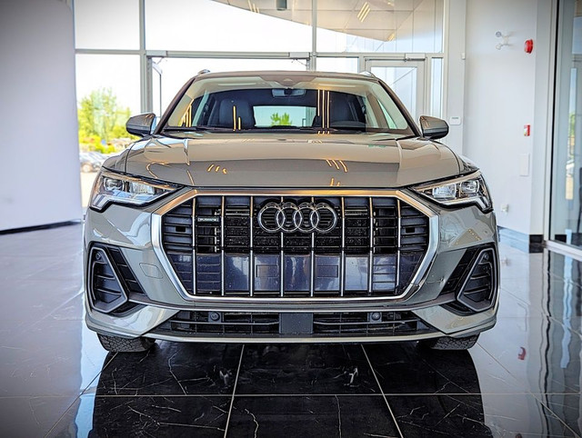 2021 Audi Q3 S line Progressiv Qu in Cars & Trucks in City of Montréal - Image 2