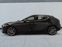 Decouvrez la Mazda 3 Premium AWD 2022 chez Desmeules Chrysler Laval ! Envie de conduire un vehicule... (image 4)