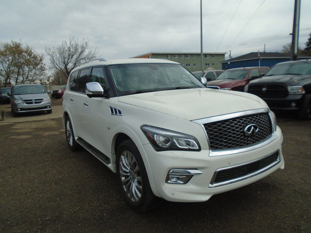 2017 Infiniti QX80 4WD 4dr 8-Passenger - LEATHER - SUNROOF - BAC in Cars & Trucks in Edmonton - Image 2