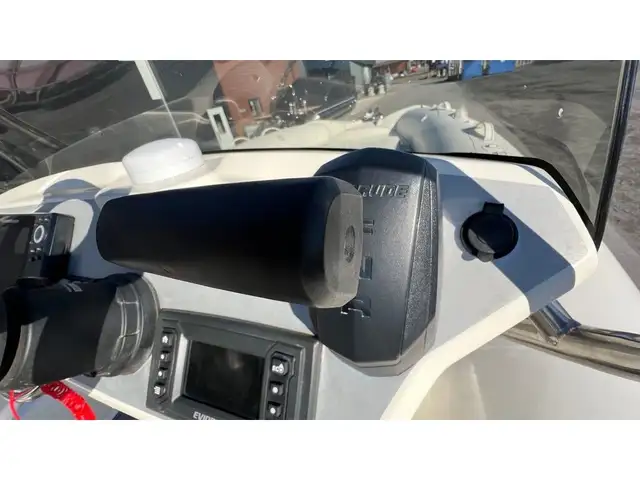 2019 Zodiac N-ZO 680 in Powerboats & Motorboats in Québec City - Image 30