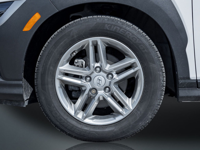2022 Hyundai Kona 2.0L Essential RATES FROM 4.99% RATES FROM 4.9 in Cars & Trucks in Oshawa / Durham Region - Image 4