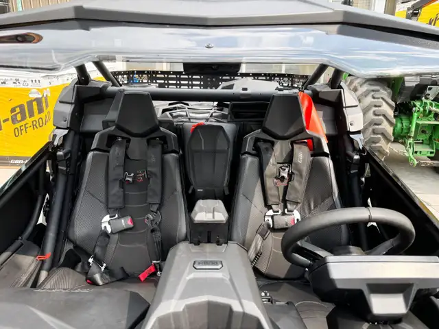2025 Can-Am Maverick X3 X ds TURBO RR Triple Black in ATVs in Edmonton - Image 8