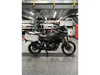 2024 Suzuki V-STROM 1050DE ADVENTURE Les photos peuvent être à titre indicatif et sans inscription....