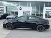 Low Mileage, Navigation, Sunroof, Heated Steering Wheel, Sport Suspension, Aluminum Wheels! A combin... (image 8)