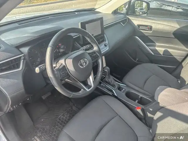 2023 Toyota Corolla Cross LE | AWD | CARPLAY | BACKUP CAM dans Autos et camions dans Kitchener / Waterloo - Image 19