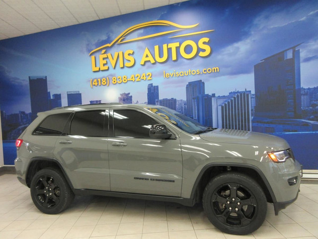 JEEP GRAND CHEROKEE 2020 LAREDO 4X4 V-6 3.6 LITRES SIEGES +VOLAN in Cars & Trucks in Lévis - Image 2