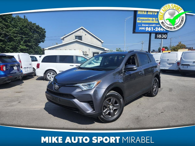 Toyota RAV4 Traction intégrale 4 portes LE 2017 à vendre in Cars & Trucks in Laval / North Shore