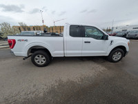 WAS: $46990 NOW: $44990 plus taxes and licensing feesTrailer Hitch, 17-inch Painted Aluminum Wheels,... (image 5)