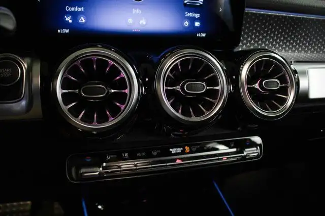 2024 Mercedes-Benz EQB EQB 250+ SUV in Cars & Trucks in Edmonton - Image 25