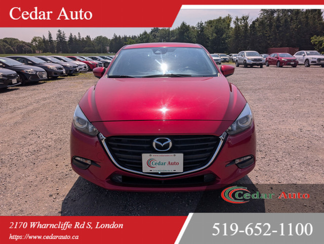 2018 Mazda MAZDA3 SPORT GS Manual in Cars & Trucks in London - Image 3