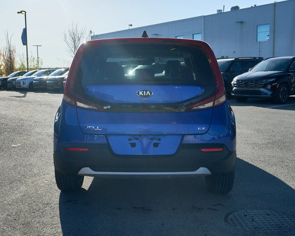 2021 Kia Soul EX | Apple CarPlay | BlindSpot Assist |Touchscreen in Cars & Trucks in Edmonton - Image 4
