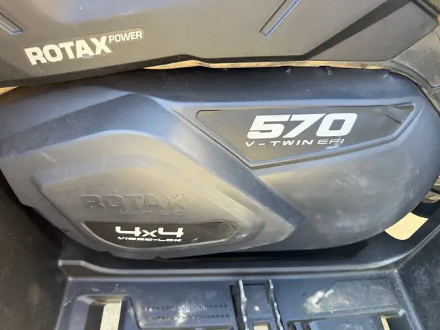 2023 Can Am OUTLANDER XT 570 V-Twin EFI  in ATVs in St. Albert - Image 24