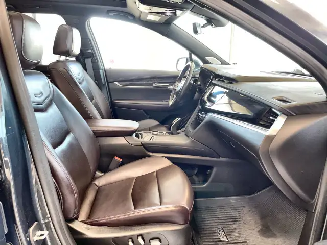 2021 Cadillac XT6 Premium Luxury AWD Local Trade, Leather, Navig in Cars & Trucks in Regina - Image 35