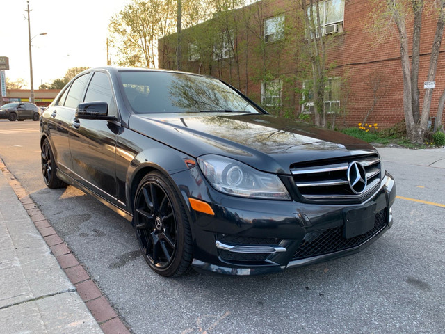 2014 Mercedes-Benz C-Class C 300 4MATIC in Cars & Trucks in City of Toronto - Image 3