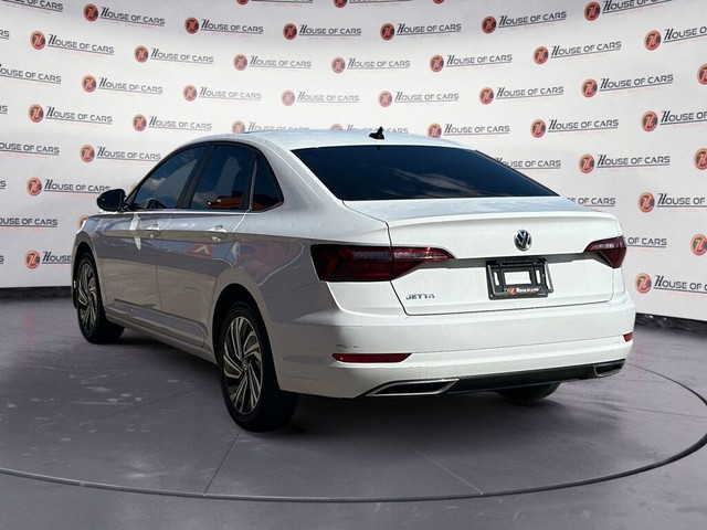 2021 Volkswagen Jetta Execline Auto in Cars & Trucks in Calgary - Image 4