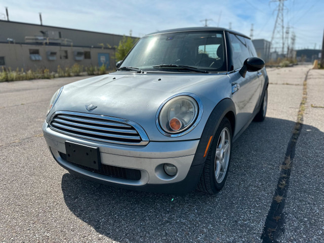 2009 MINI Cooper Hardtop w/MoonRoof in Cars & Trucks in City of Toronto
