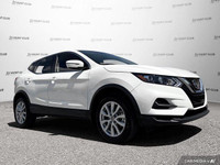Snatch a steal on this certified 2023 Nissan Qashqai S before someone else snatches it. Roomy but ea... (image 8)