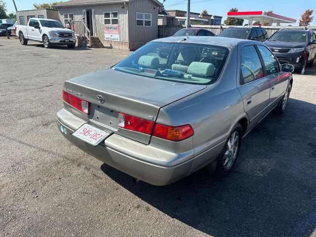 2000 Toyota Camry AS IS, CE, UNDERCOATED, WELL MAINTAINED in Cars & Trucks in London - Image 3