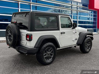 This Jeep Wrangler has a dependable Intercooled Turbo Premium Unleaded I-4 2.0 L/122 engine powering... (image 6)